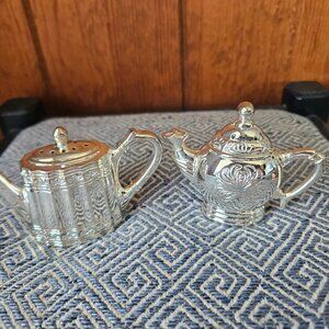 Vintage 1970s Godinger Silver Art Teapot Salt and Pepper Shakers